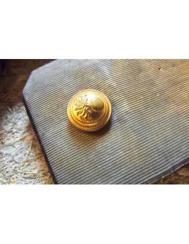 LOT DE PIÈCES D'UNIFORME DE LA GARDE RÉPUBLICAINE EN BOITE.
