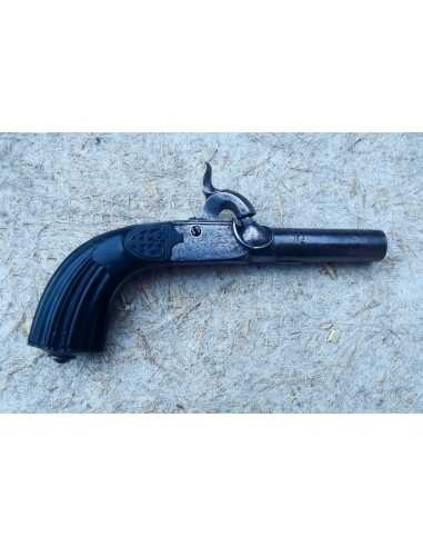 PISTOLET DE POCHE A PERCUSSION A CROSSE RENAISSANCE.