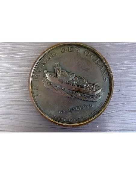 MEDAILLE DE TABLE COMMANDANT COUSTEAU.