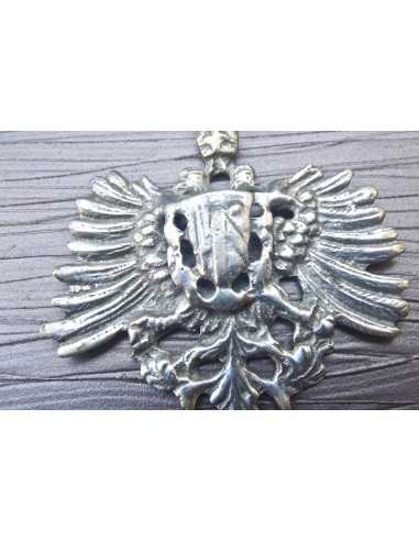 PENDENTIF AUX ARMES AUTRICHIENNES.