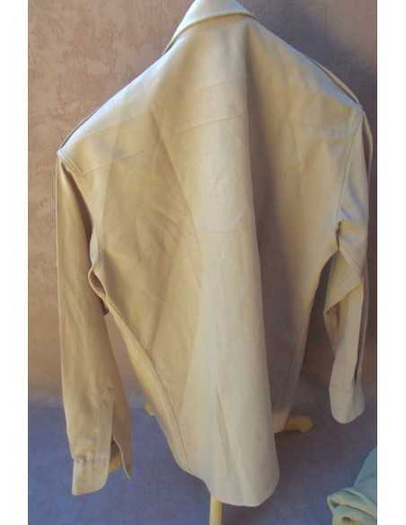 CULOTTE ET CHEMISE KAKI - EPOQUE SECONDE GUERRE MONDIALE.