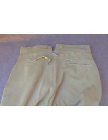 CULOTTE ET CHEMISE KAKI - EPOQUE SECONDE GUERRE MONDIALE.