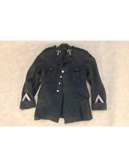 VESTE D'UNIFORME DE GENDARME DE CARRIÈRE.