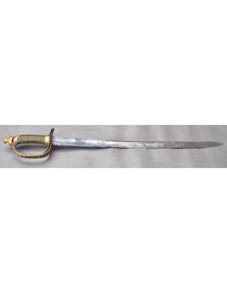 SABRE A GARDE TOURNANTE RÉVOLUTION.
