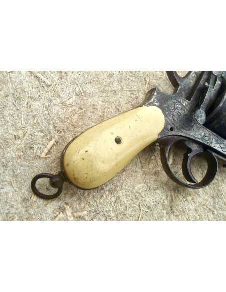 REVOLVER GASSER MONTENEGRIN.