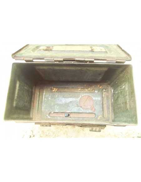 CAISSE DE MUNITIONS FRANCAISE POUR BANDES DE 12.7.
