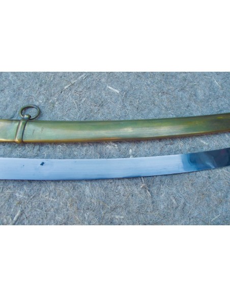 SABRE D’OFFICIER SUPERIEUR BRITANNIQUE PRÉ-RÉGLEMENTAIRE.