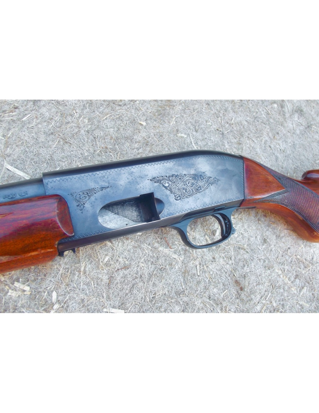 RARE FUSIL DE CHASSE SEMIAUTOMATIQUE BROWNING DOUBLEAUTOMATIC.
