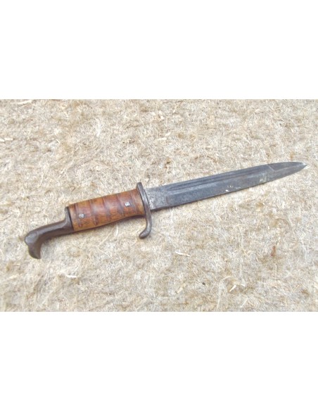 BAÏONNETTE-POIGNARD DE COMBAT ALLEMAND SECONDE GUERRE.