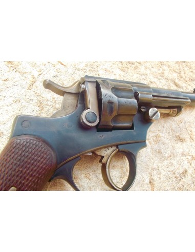 REVOLVER RÉGLEMENTAIRE D’OFFICIER Mle...