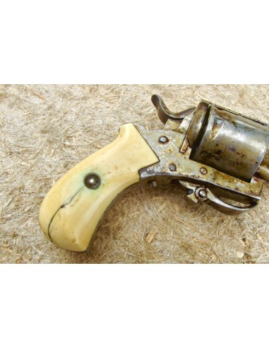 REVOLVER BELGE BRITISH BULLDOG A...