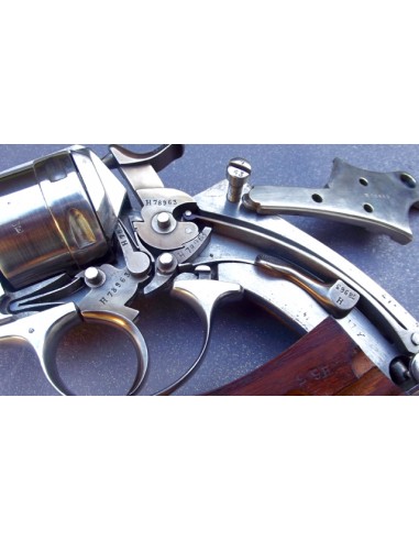 REVOLVER RÈGLEMENTAIRE FRANÇAIS Mle...