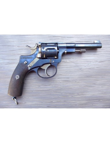 REVOLVER RÉGLEMENTAIRE SUÉDOIS NAGANT...