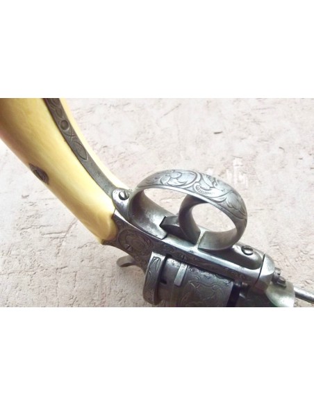 REVOLVER DE LUXE TYPE LEFAUCHEUX.