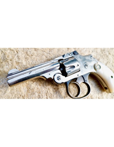 SMITH & WESSON 32 SAFETY THIRD MODEL...