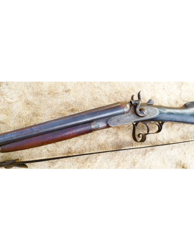 FUSIL DE CHASSE JUXTAPOSÉ A CHIENS...
