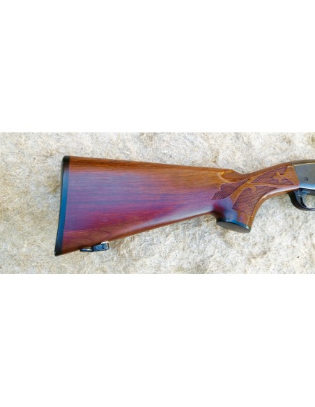 CARABINE REMINGTON 7400.