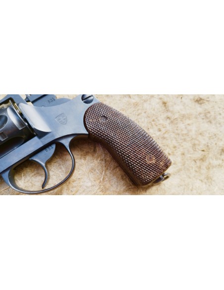 REVOLVER D’ORDONNANCE SUISSE Mle 1882/29.