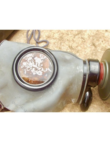 MASQUE A GAZ FM3 – 39 TCHEQUE POUR LA...