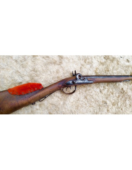 ELEGANT FUSIL DE CHASSE A SILEX TRANSFORMÉ PERCUSSION.