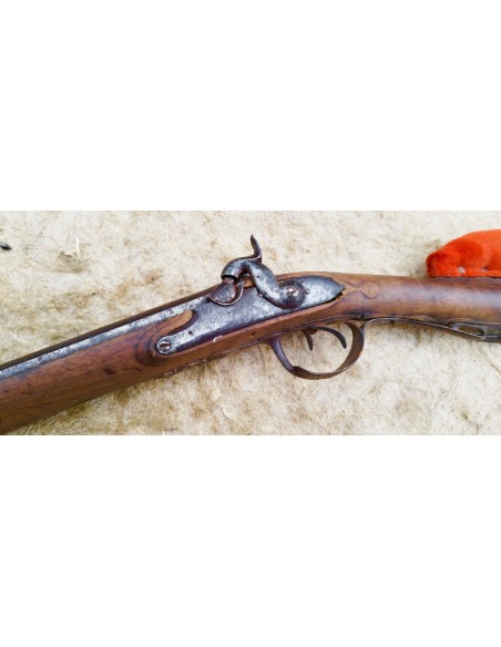 ELEGANT FUSIL DE CHASSE A SILEX TRANSFORMÉ PERCUSSION.