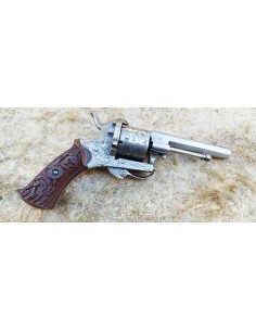 SYMPATHIQUE REVOLVER TYPE...