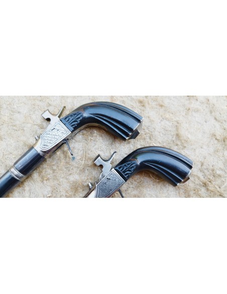 PAIRE DE PISTOLETS DE GOUSSET STEPHANOIS.
