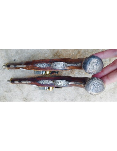 RARE PAIRE DE PISTOLETS D’OFFICIER DE...
