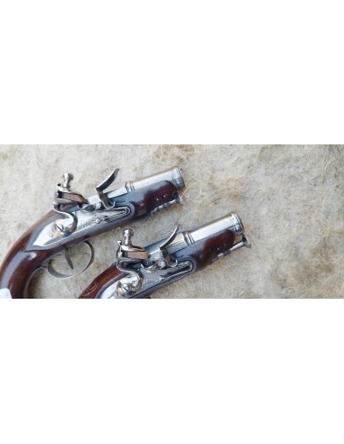 BELLE PAIRE DE PISTOLETS DE POCHE A...