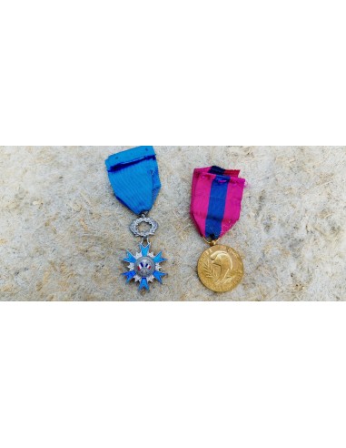 LOT DE MÉDAILLES « LIBÉRATION ».