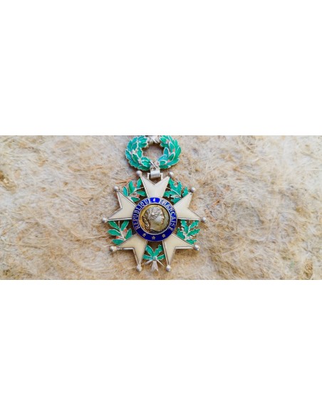 LÉGION D’HONNEUR CINQUIEME REPUBLIQUE.